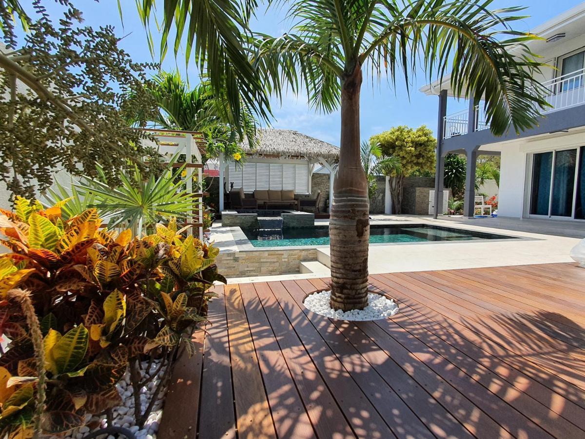 La Villa Rosaya - Piscine & Jacuzzi Saint Pierre Exteriör bild