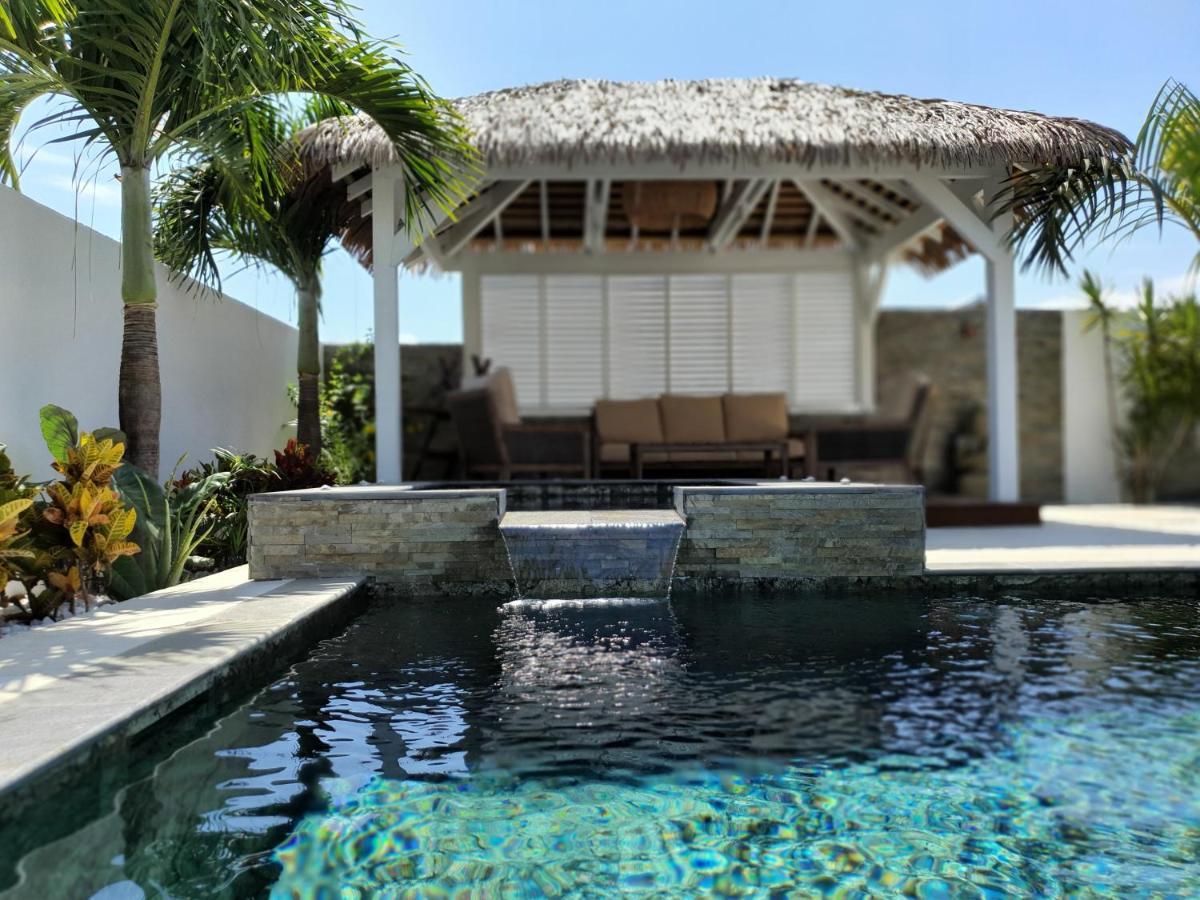 La Villa Rosaya - Piscine & Jacuzzi Saint Pierre Exteriör bild